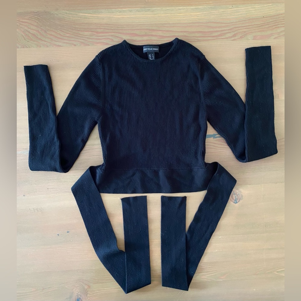 ⭐️Streetwear Society Black Ribbed Crewneck Sweater